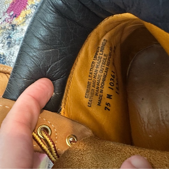 Timberland Classic Tan Genuine Leather Boots Womens Size 7.5 - Picture 7 of 10